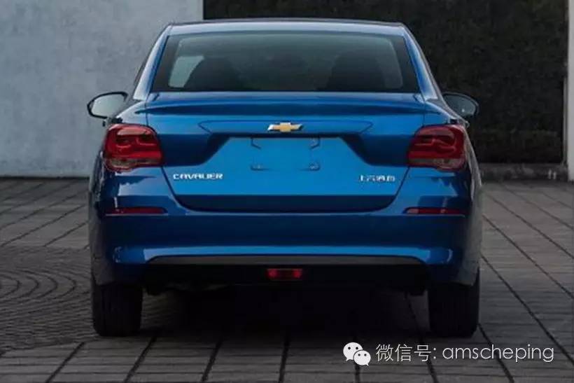 10万左右 不要小型不能紧凑选谁？