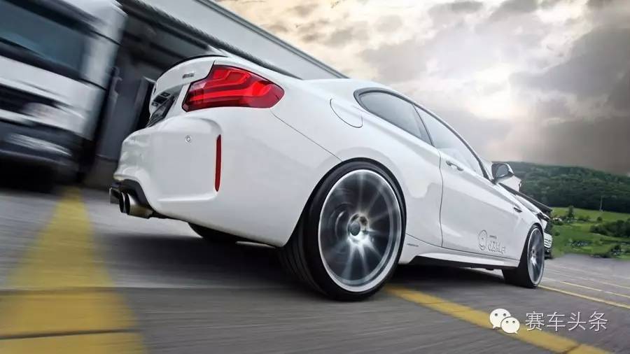 宝马M2做手术 M4为小弟“移植”心脏