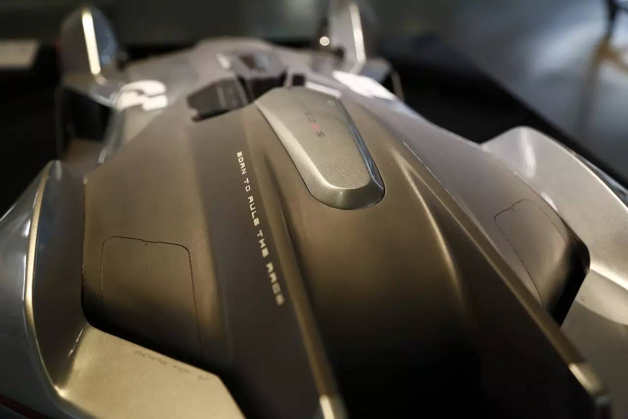 央美专题 赵梓涵与他的虚拟现实中的勒芒