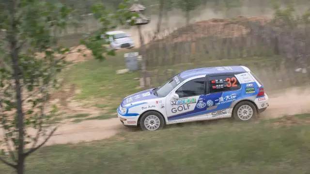 登封次日战况惨烈 一汽-大众军团顽强拼搏