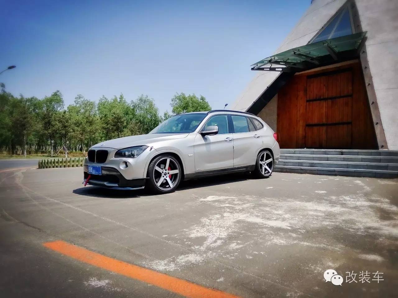 改装绞牙的suv宝马x1轻度改装