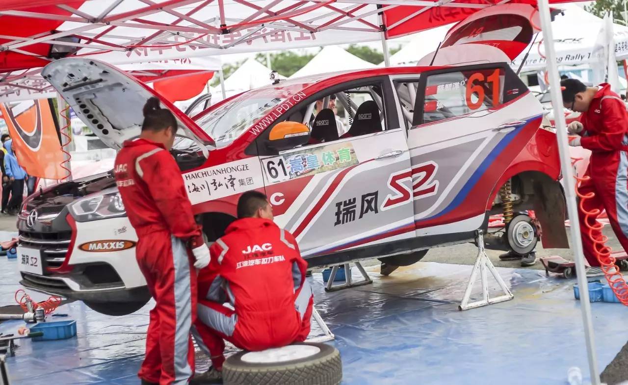 实力不凡险境稳向前 江淮车队保持领先
