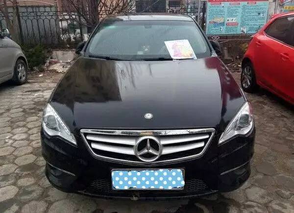 小伙2000元绅宝改奔驰，妹纸差点就信了