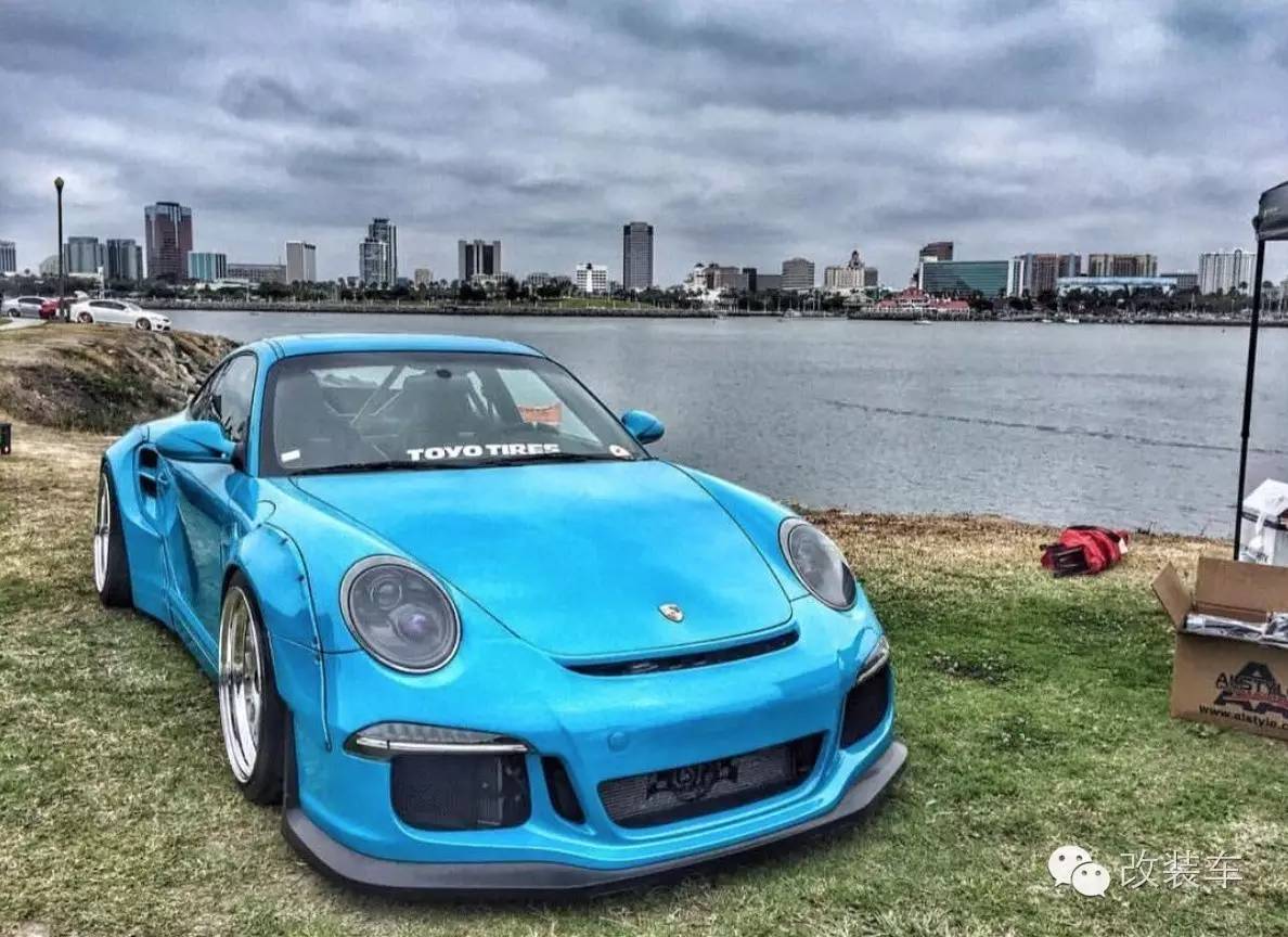 蓝色控的最爱 保时捷911宽体改装案例
