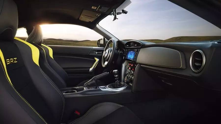 看到斯巴鲁特别版2017 BRZ 我蠢蠢欲动