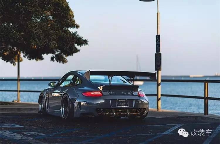 蓝色控的最爱 保时捷911宽体改装案例