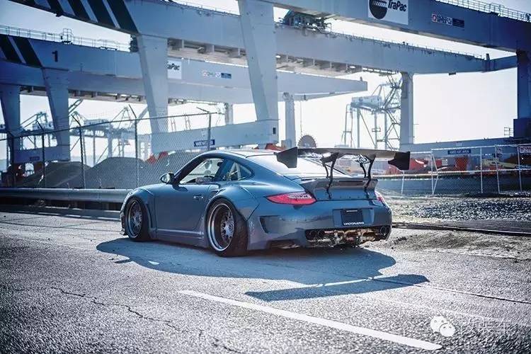 蓝色控的最爱 保时捷911宽体改装案例