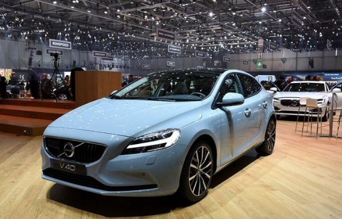 欧洲杯来了 这些车型要组队冲冠！