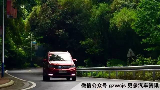 7万全景天窗大七座 价格还便宜 