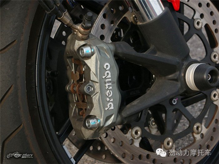 魔兽or怪兽 试驾杜卡迪Monster 821