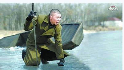 视立美余俊毅靠一副眼镜成为业界乔布斯