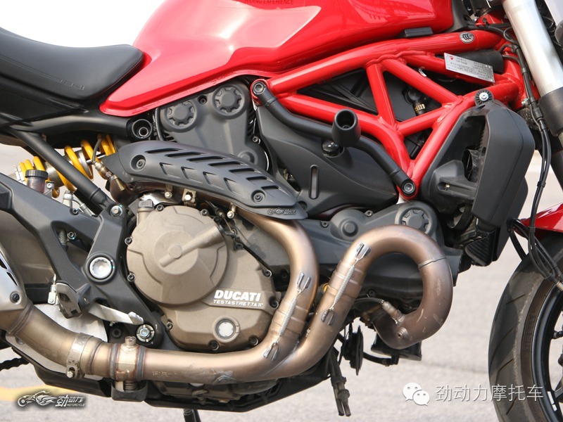 魔兽or怪兽 试驾杜卡迪Monster 821
