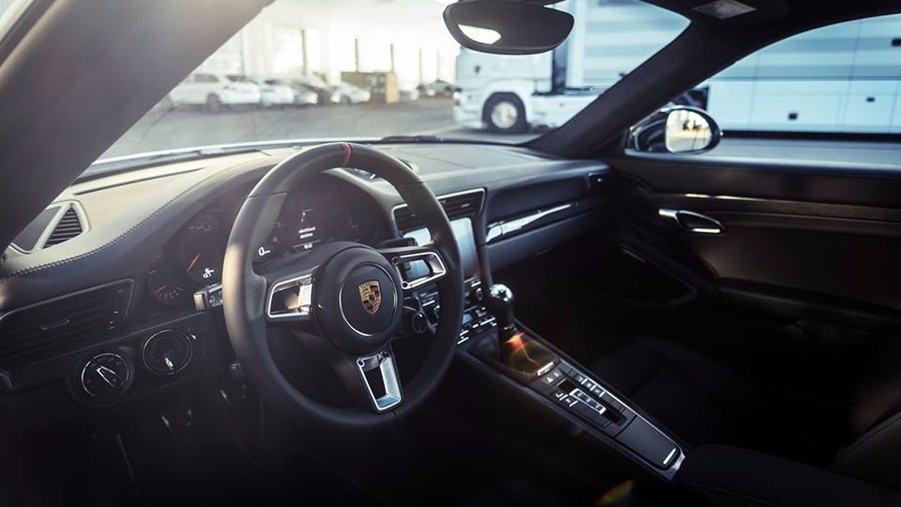 勒芒还没完呢 保时捷就出新车庆祝