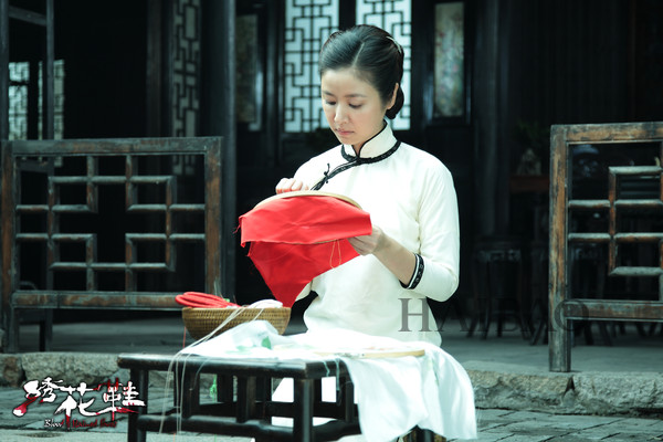 《魔镜》之后,林心如很长时间里再没接过惊悚片的戏,直到2012年