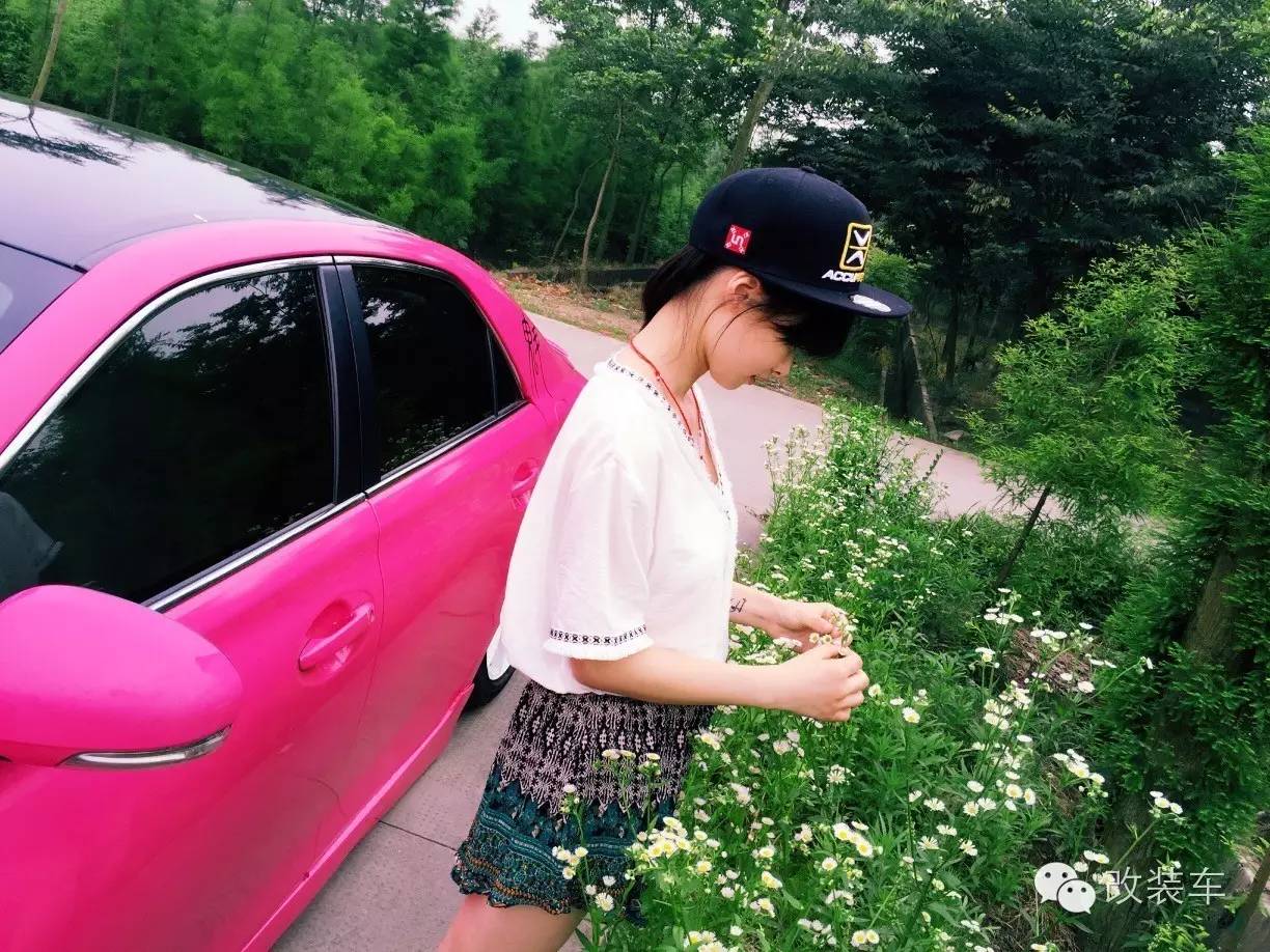 爱改装的妹子 骚粉锐志改装案例