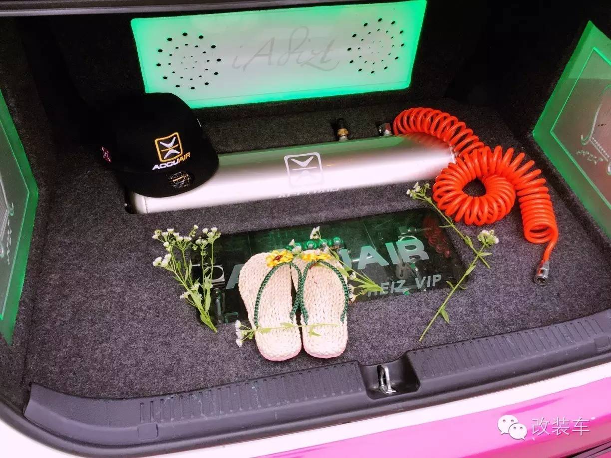 爱改装的妹子 骚粉锐志改装案例