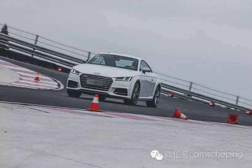 70万要得到更纯粹的驾驶乐趣 不只M2和718