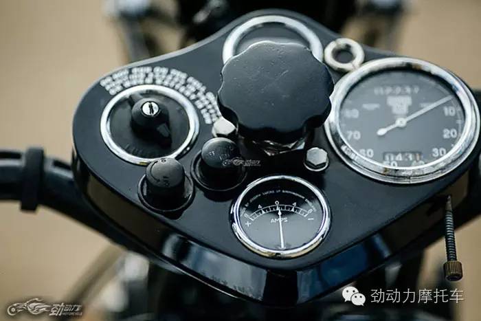被尘封的V4先驱 Matchless银鹰