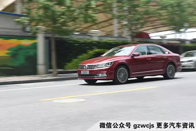 教授觉得换代迈腾依旧斗不过新帕萨特