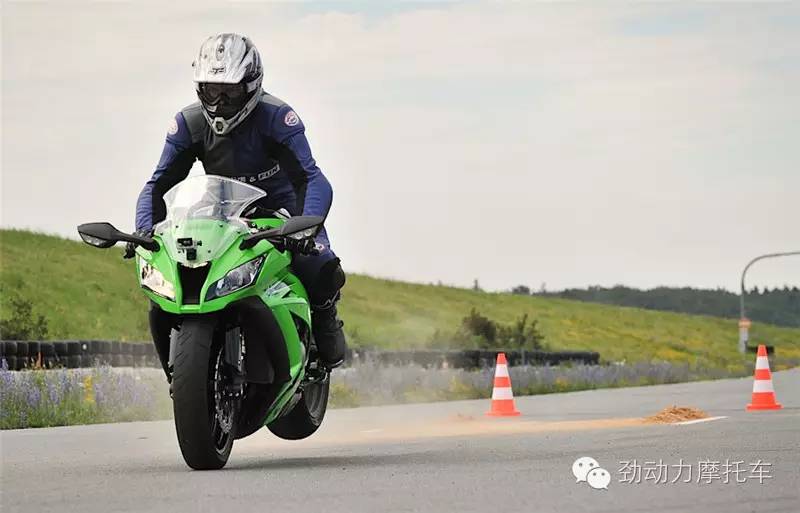 真敢捏吗——评弯道ABS