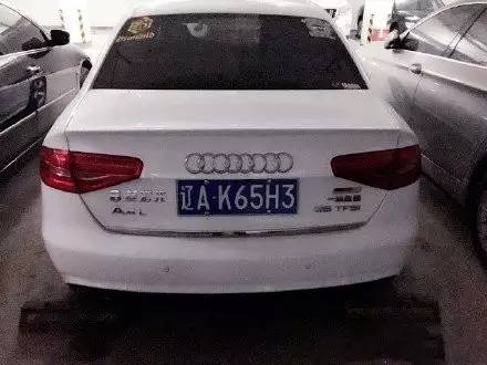 不是豪车 还真不敢贴上这四个字