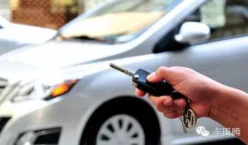 无钥匙启动的汽车，钥匙没电了咋办？