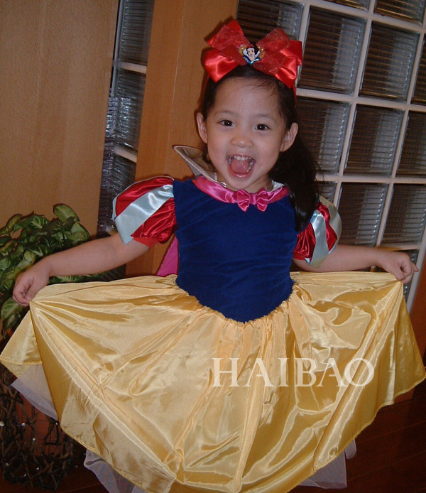 欧阳娜娜被批演技差?12岁就开音乐会的天才少