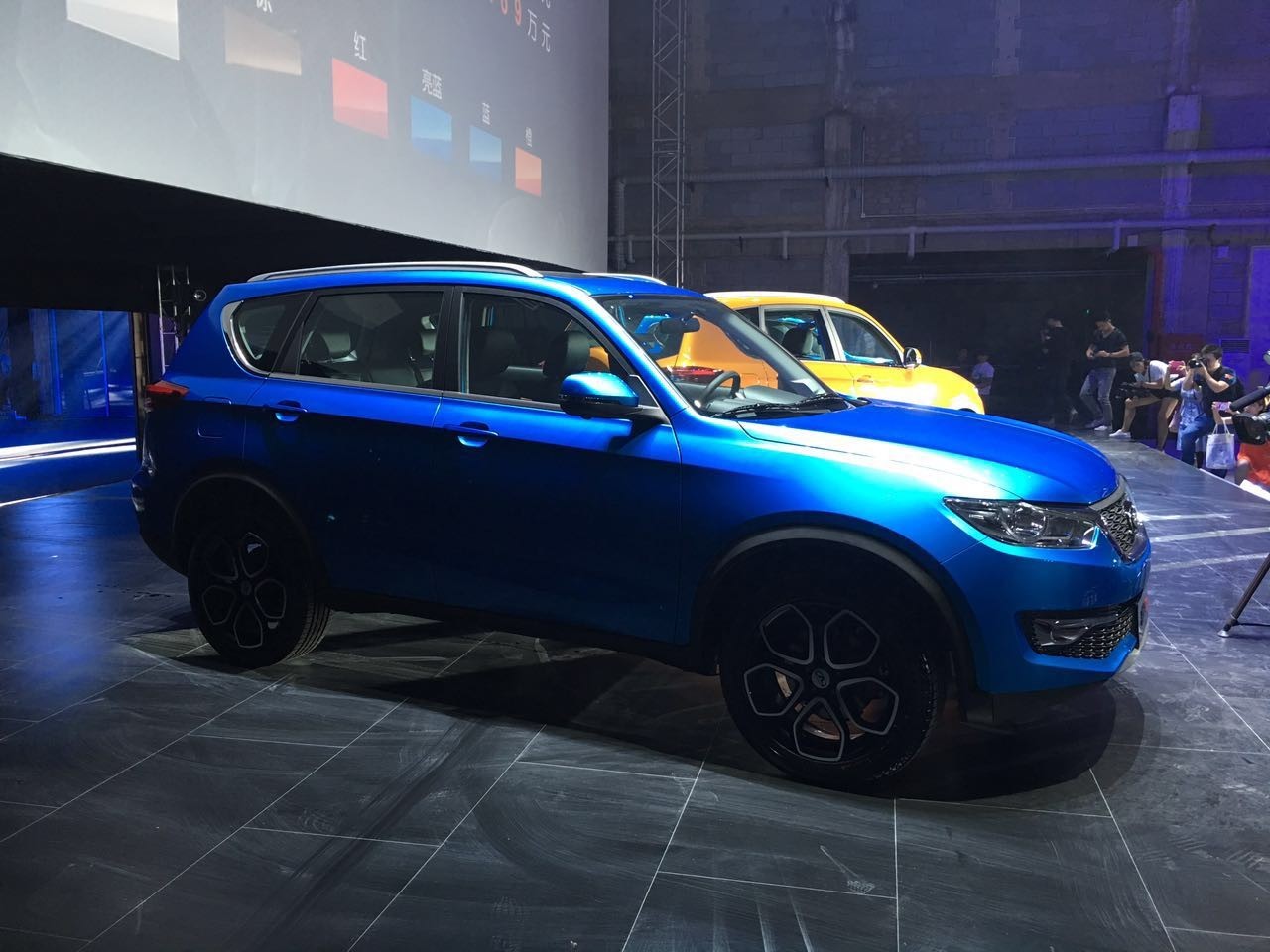 凯翼X3：年轻 我们是认真的!