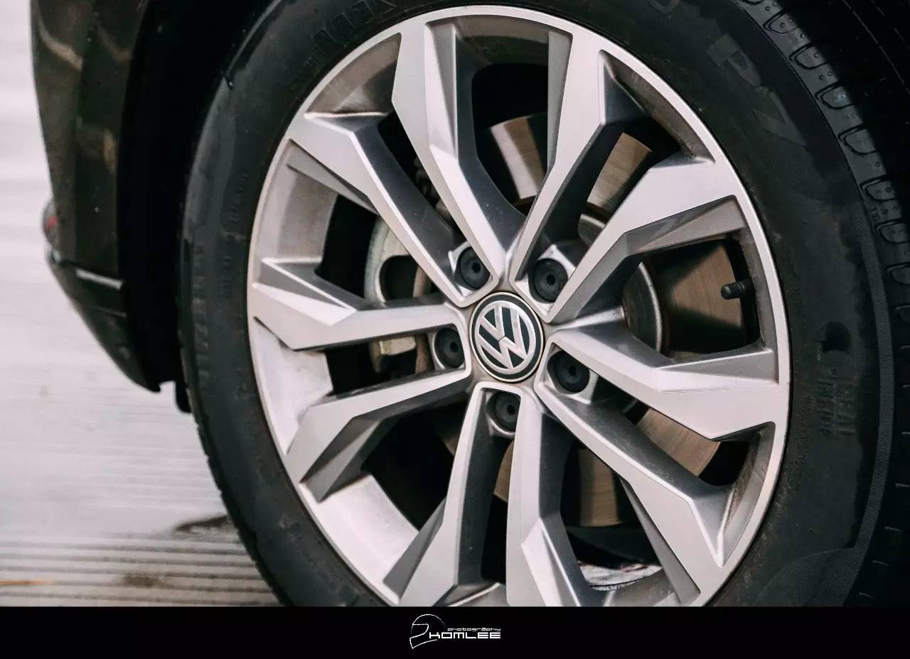 人生的二分之一冲动丨试B8 Variant蔚揽