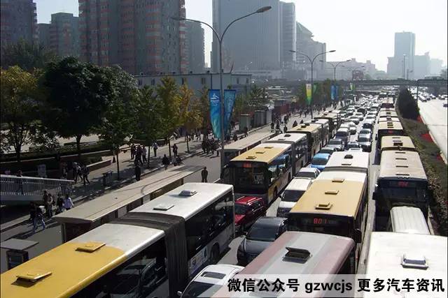 因为穷吗？国产车咋多是手动挡？