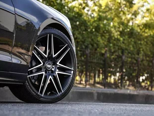 想给汽车换大轮毂？先看看这个吧！