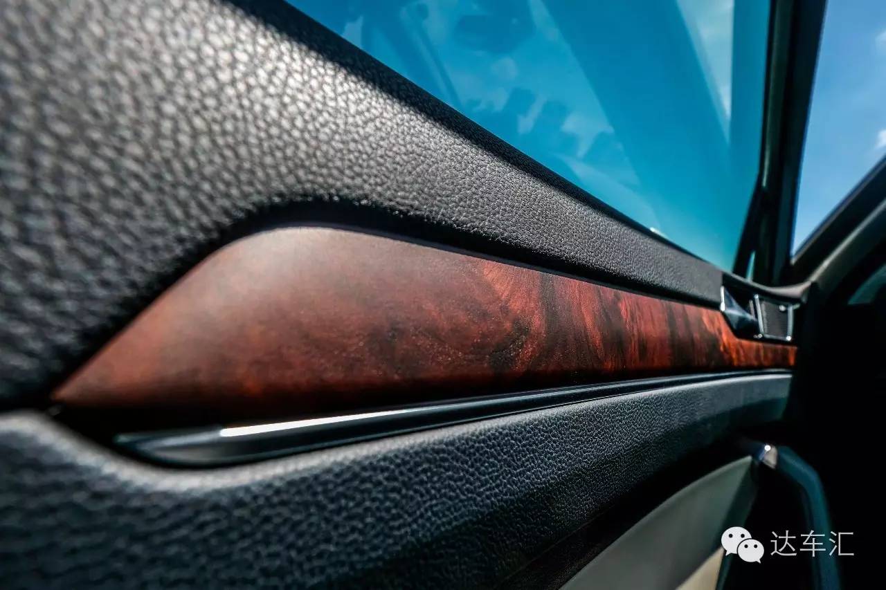 全新迈腾拿什么“寻衅”豪华车