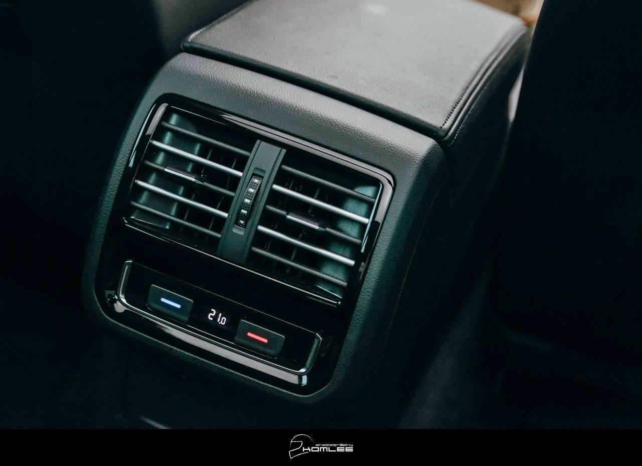 人生的二分之一冲动丨试B8 Variant蔚揽