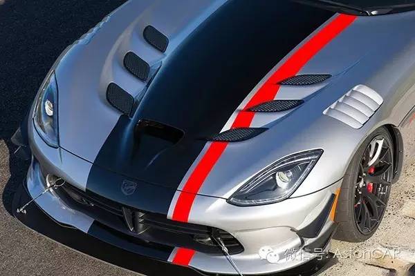 道奇蝰蛇，经典终将告别