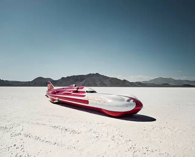 世界上车速最快的地方在这开车一定会很爽