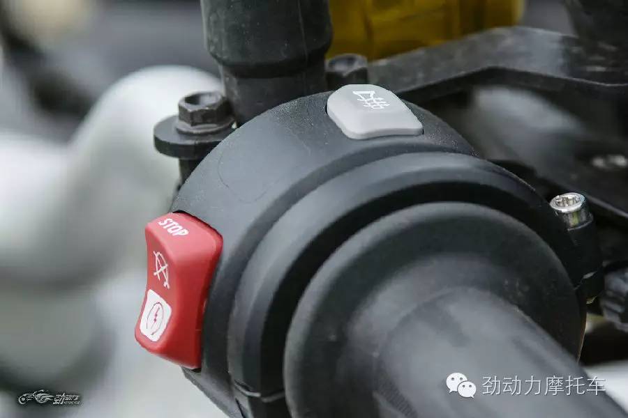 我愿问路而行 宝马F800GS测评