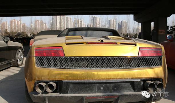 捡豪车超跑何须去迪拜？去北京这里就够了