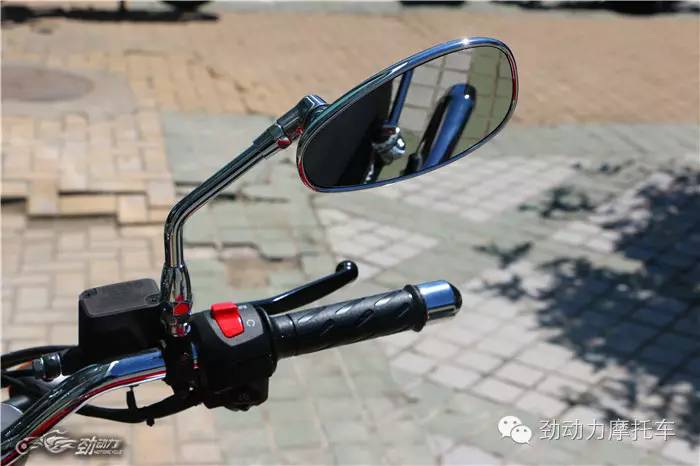 摩托古兹V7Ⅱ 高端复古圈又一新宠