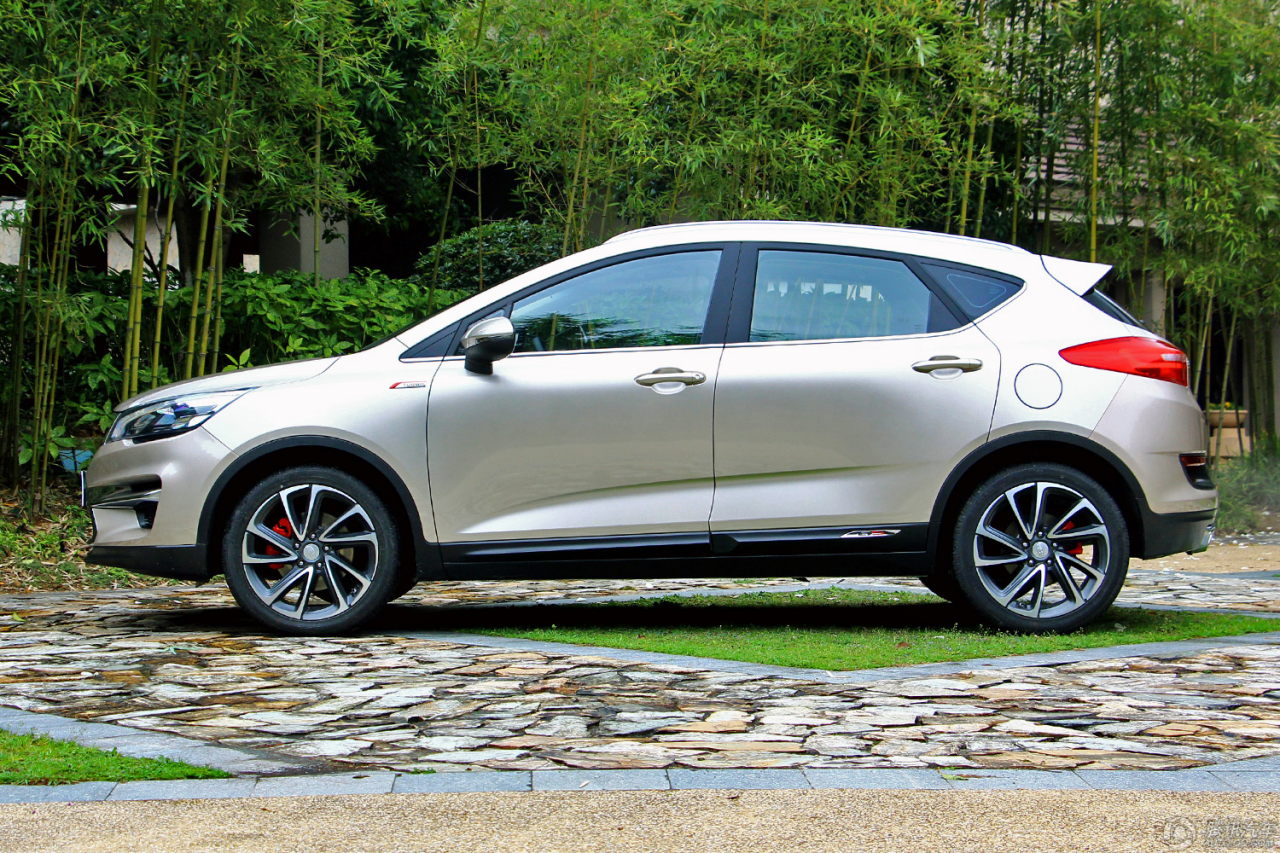 有种单挑！帝豪GS对阵哈弗H2