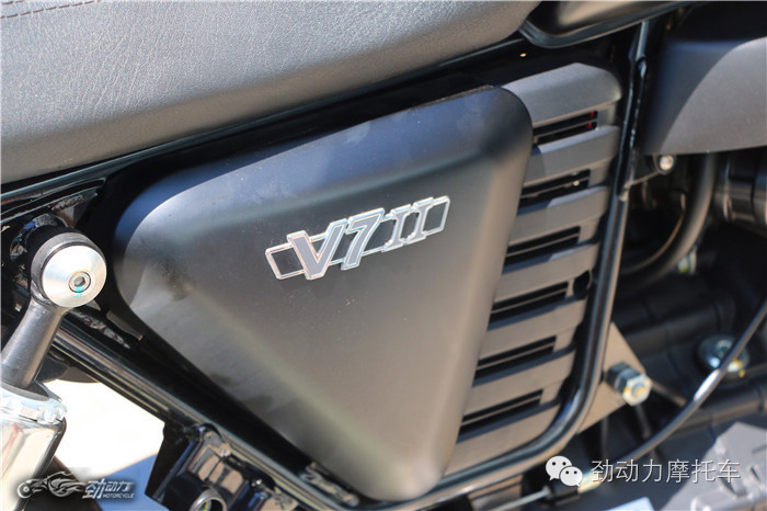 摩托古兹V7Ⅱ 高端复古圈又一新宠