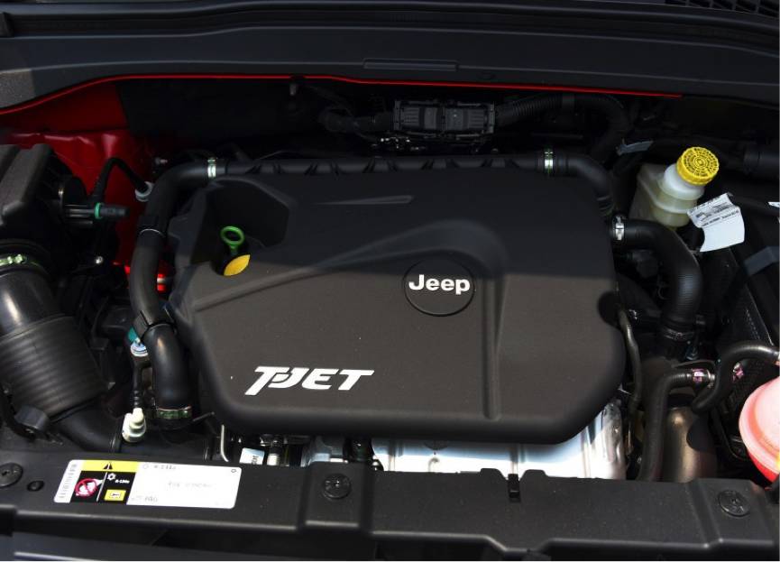 昂科拉VS自由侠 回锅肉和小鲜肉谁是你的菜？