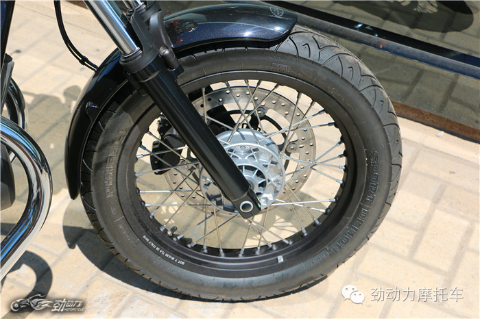 摩托古兹V7Ⅱ 高端复古圈又一新宠