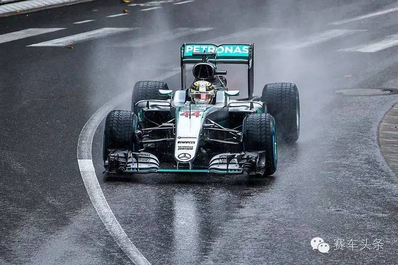 奔驰和红牛的F1这么快 原来竟然“作弊”