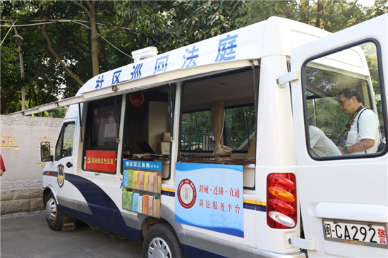 人大代表视察我省法院行政审判工作见闻