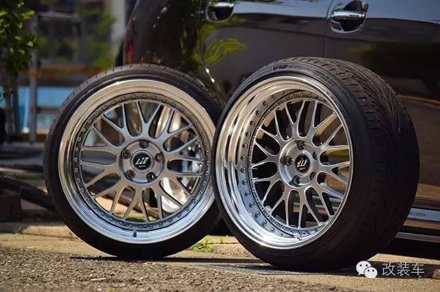 如果老爸不让你买GTR 把家里的皇冠拿来改