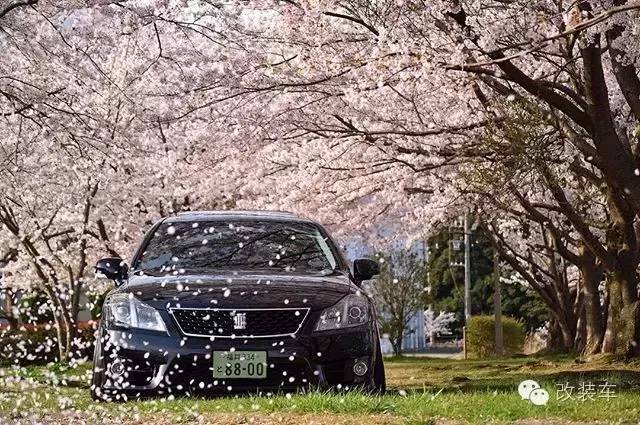 如果老爸不让你买GTR 把家里的皇冠拿来改