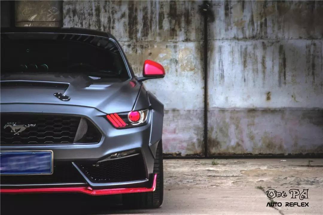 宽体烈焰 这样的野马才是真正的战士