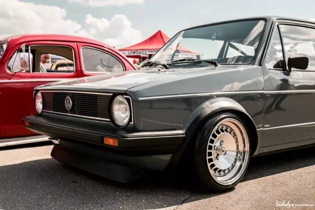 战斗民族的车友聚会竟然如此小清新！