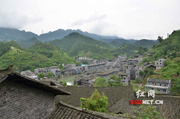 【最美少数民族特色村镇】龙山洗车河:湘西边陲"芳草河"