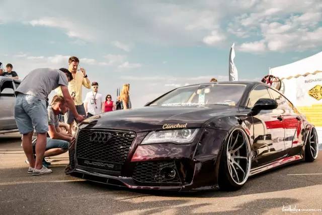 战斗民族的车友聚会竟然如此小清新！